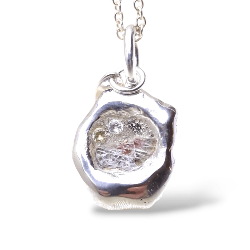 amulett resirkulert 2