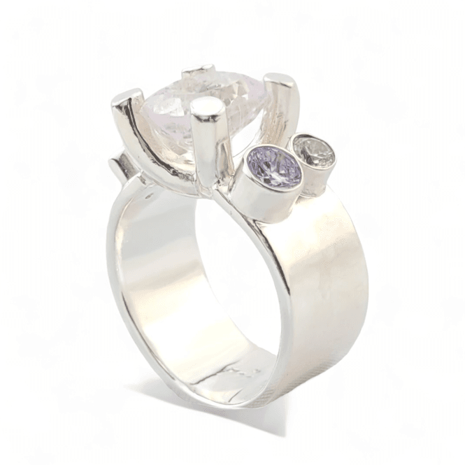 Hovedbilde Massiv sølvring med morganite